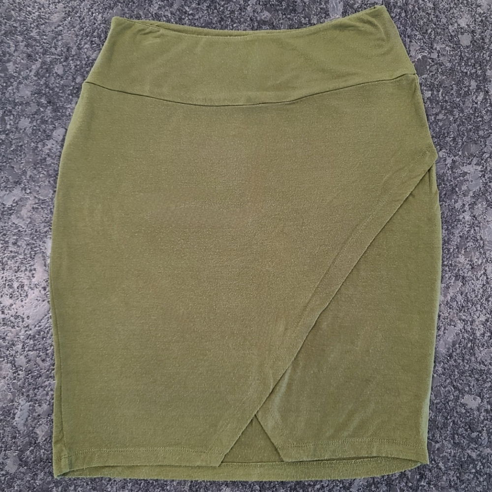 *SOLD* Kavu Olive Green Women's Skirt Split Front Size Medium